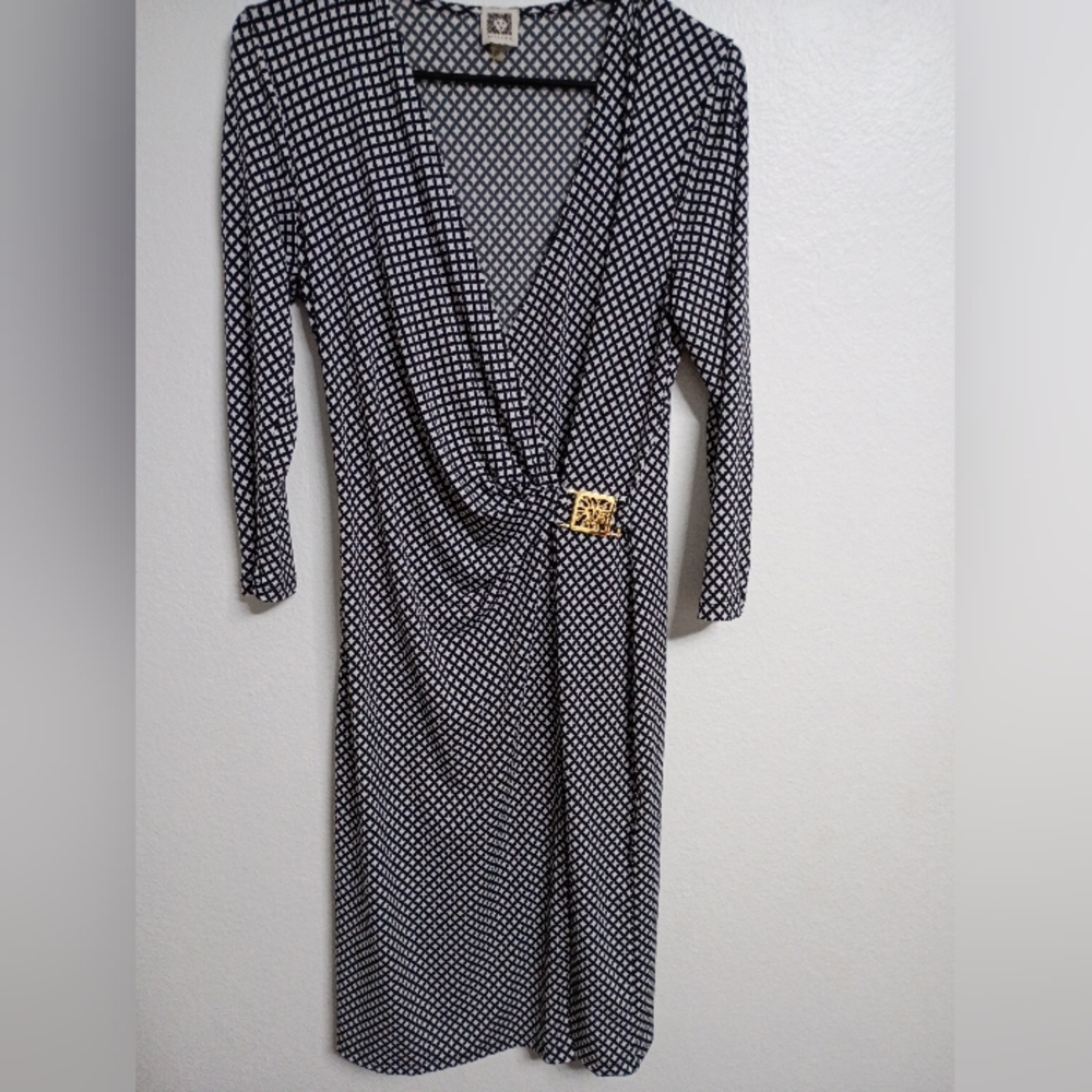 Anne Klein Black and White Geometric Dress with Gold Accent - Picture 2 of 5